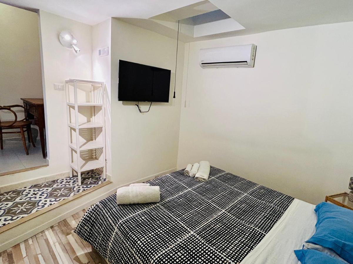 Tribunali Apartments Naples Luaran gambar