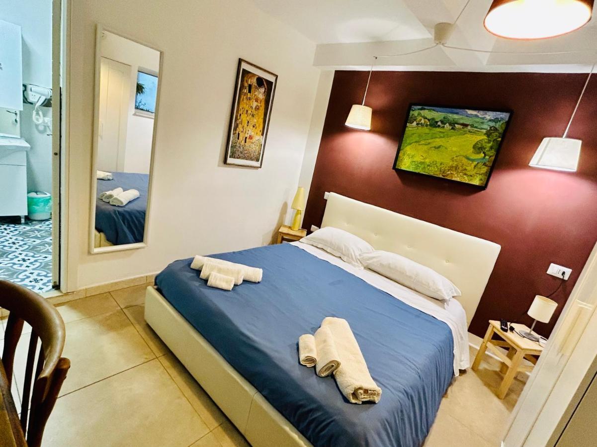 Tribunali Apartments Naples Luaran gambar